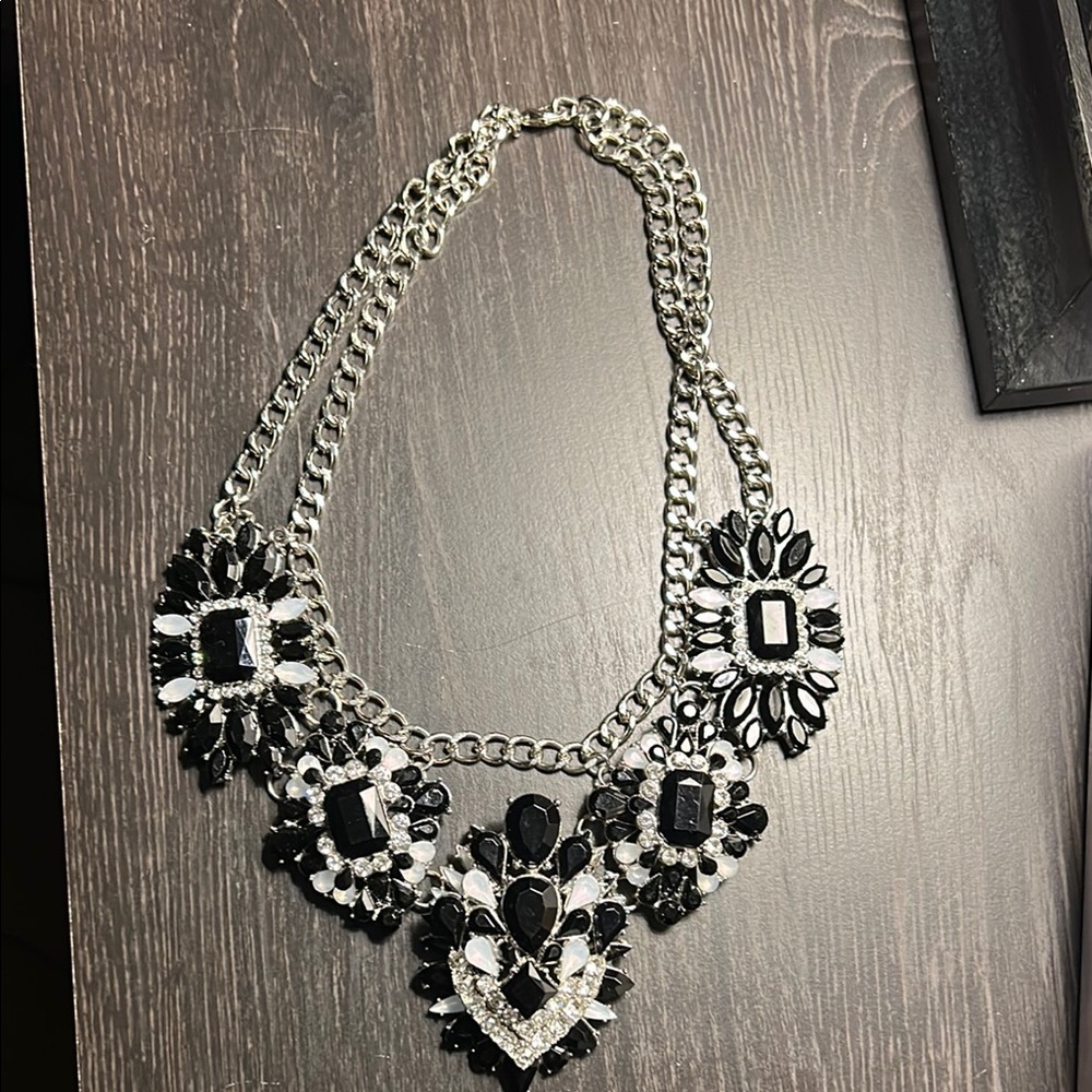 Elegant Black and Silver Statement Necklace